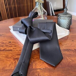 Ermenegildo Zegna Classic Navy Tie